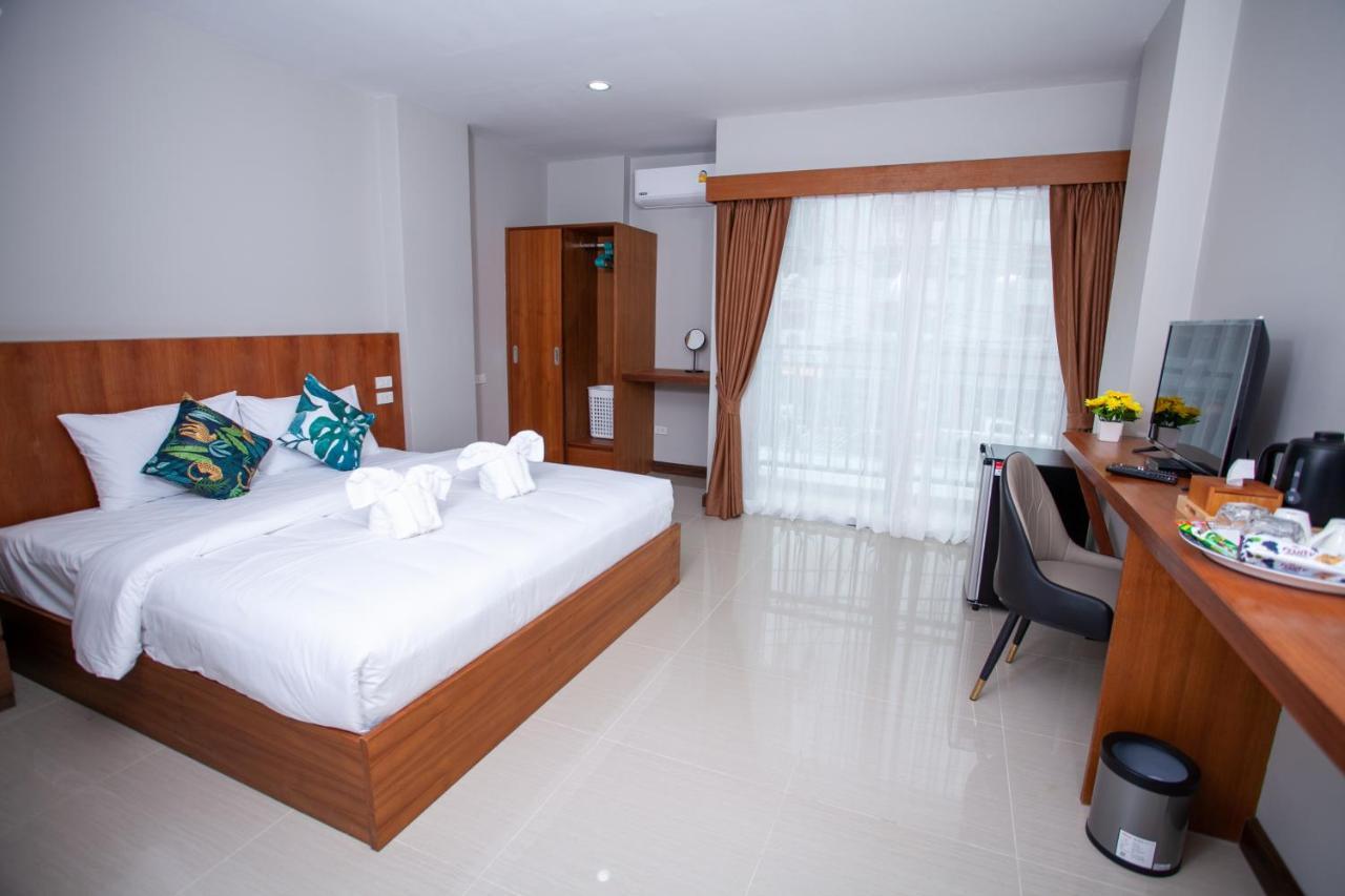 The Brown Boutique Patong Hotel Bagian luar foto