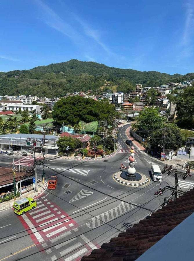 The Brown Boutique Patong Hotel Bagian luar foto
