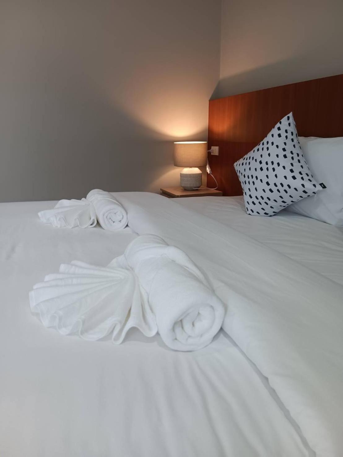 The Brown Boutique Patong Hotel Bagian luar foto